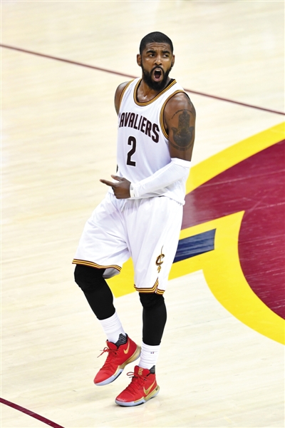 半场占据了 半场占据了