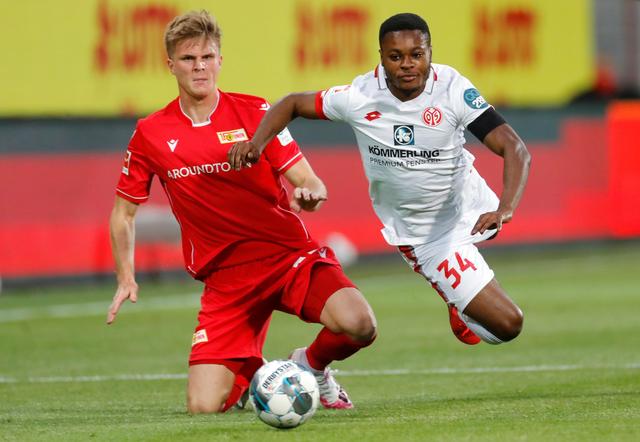 对于球迷而 对于球迷而